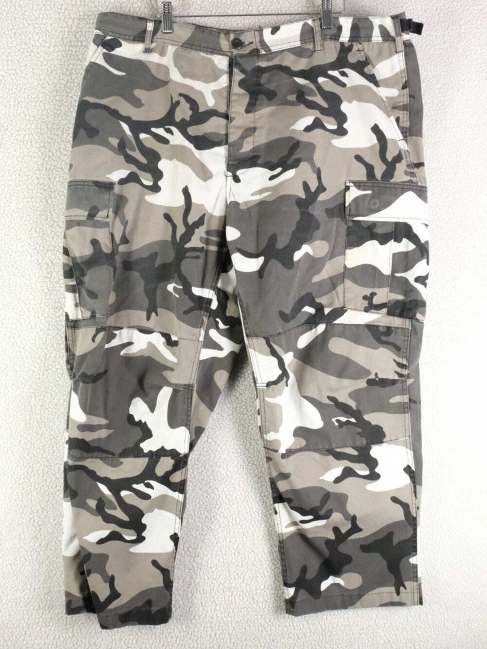 Rothco BDU Cargo Pants Mens Extra Large White Black Winter Camo Adjustable 29"